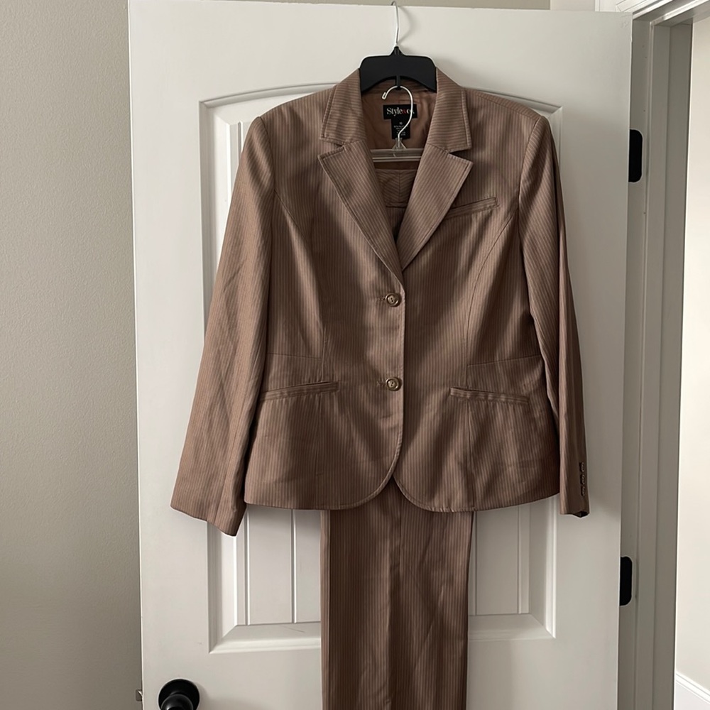 Style & Co. Pant Suit